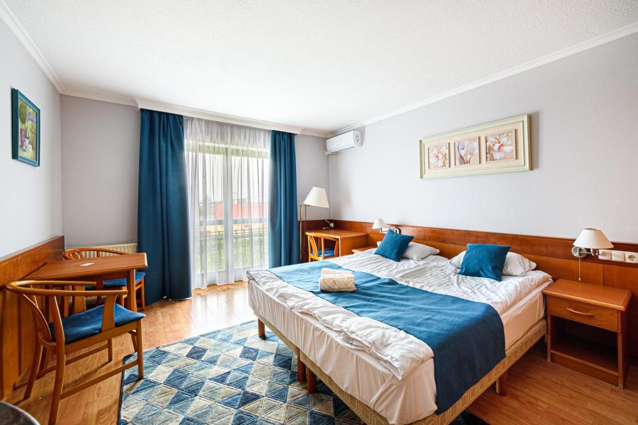Holiday Club Apartman Hotel Hévíz Exterior foto